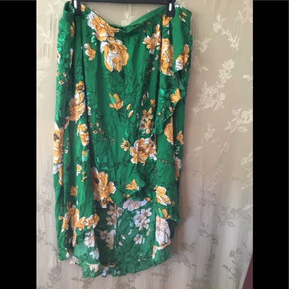 G.I.L.I. Dresses & Skirts - G.I.L.I. Size 3X Lined High/Low Skirt